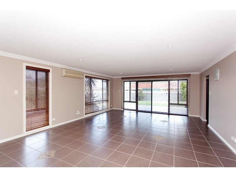 3 Japonica Road, Taree NSW 2430