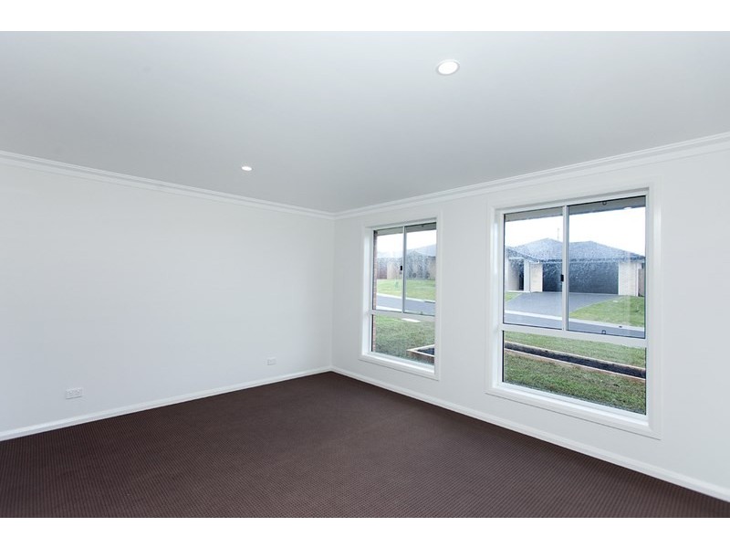 12 Stirling Place, Taree NSW 2430