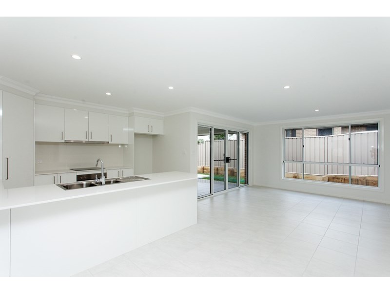 12 Stirling Place, Taree NSW 2430
