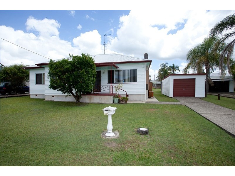 9 Deb Street, Taree NSW 2430
