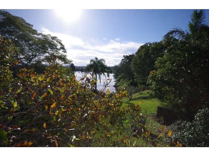 52 Bayview Crescent, Taree NSW 2430