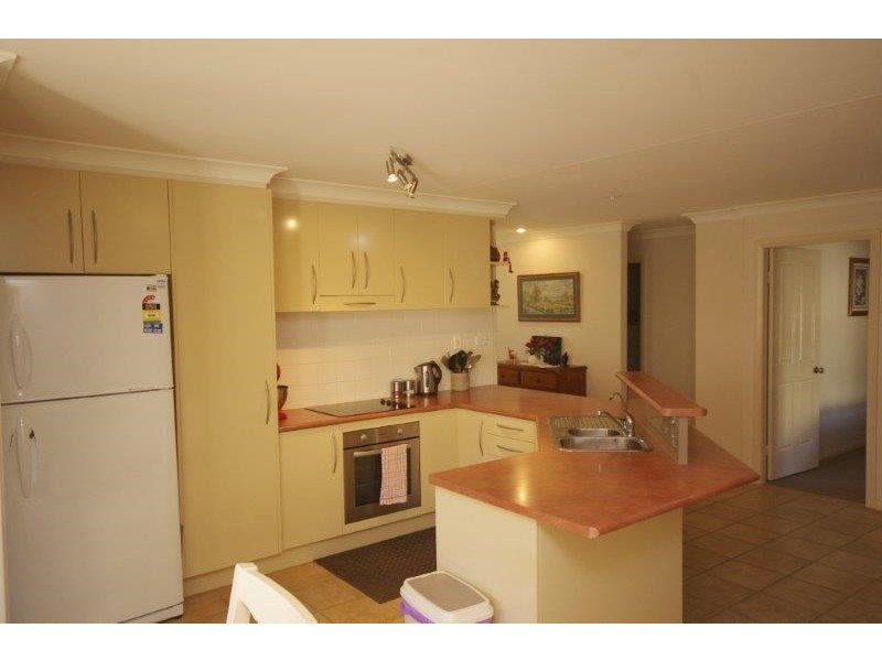 4 Melaleuca Place, Taree NSW 2430