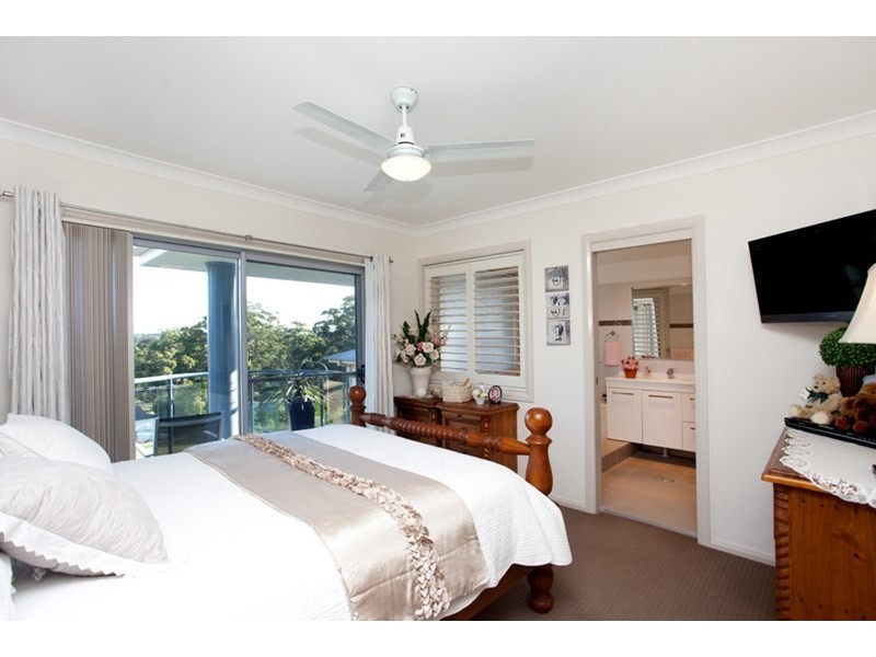 2 The Bridle Path, Tallwoods Village NSW 2430