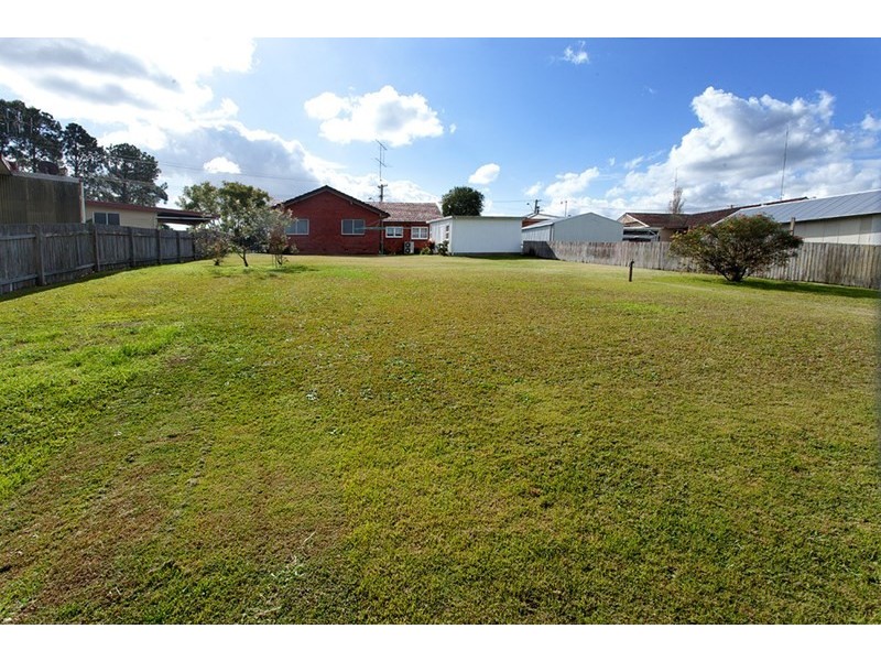 26 Chatham Avenue, Taree NSW 2430