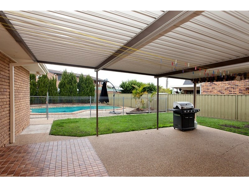 12 Glenhaven Street, Taree NSW 2430