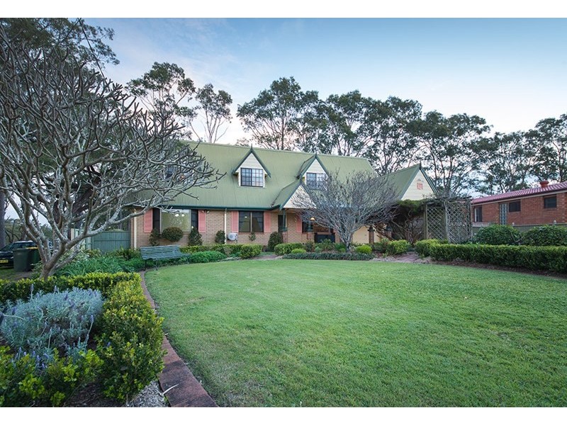 2 Wyoming Close, Taree NSW 2430
