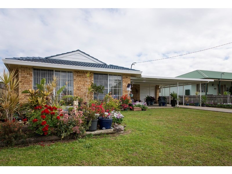 19 James Street, Moorland NSW 2443