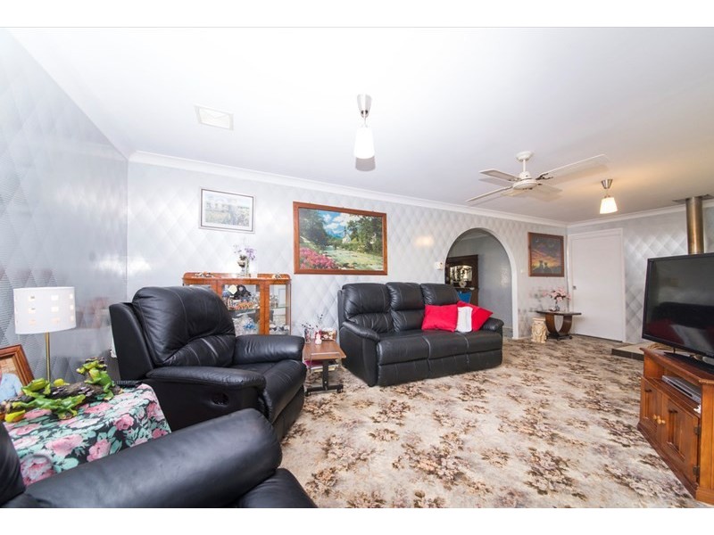 19 James Street, Moorland NSW 2443