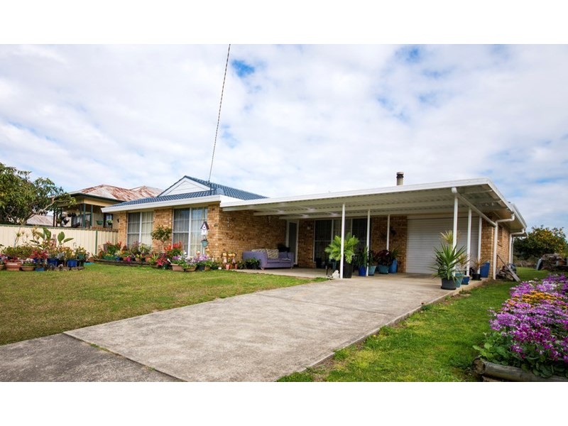 19 James Street, Moorland NSW 2443