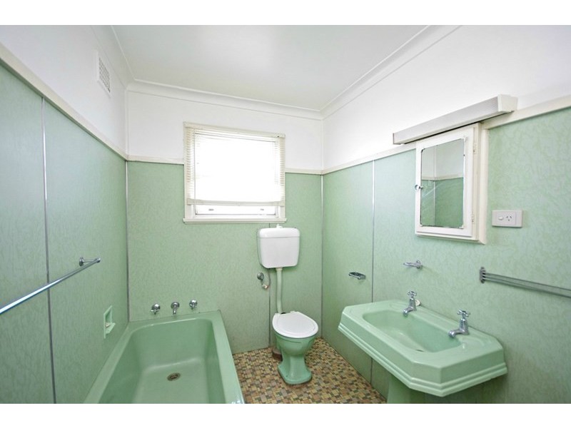 85 Wynter Street, Taree NSW 2430