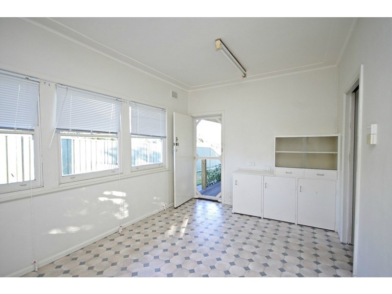 85 Wynter Street, Taree NSW 2430