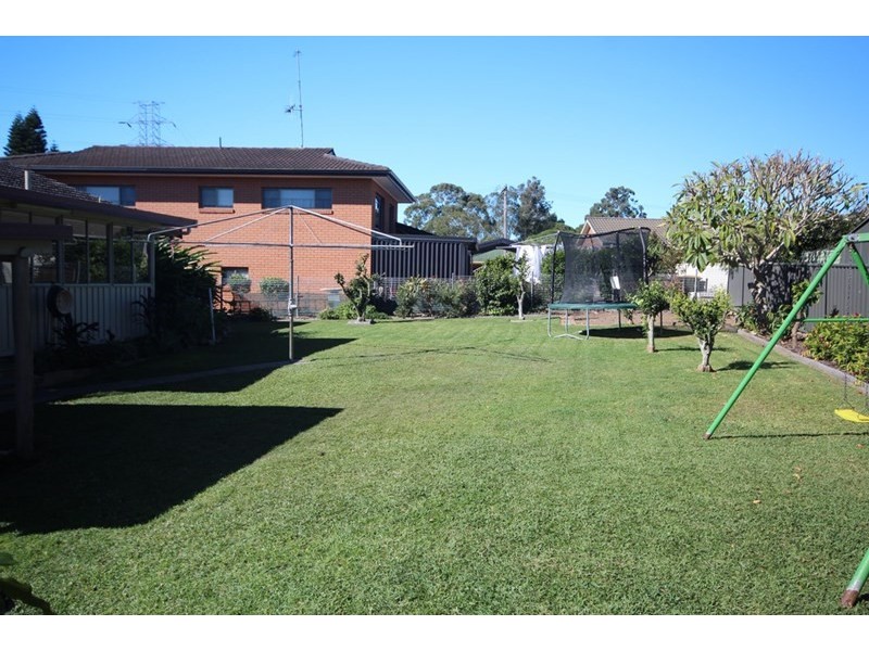 6 Dugdale Avenue, Taree NSW 2430