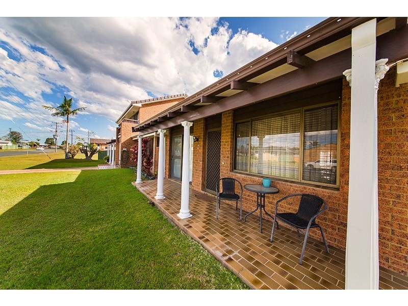 2/24 Gipps Street, Taree NSW 2430