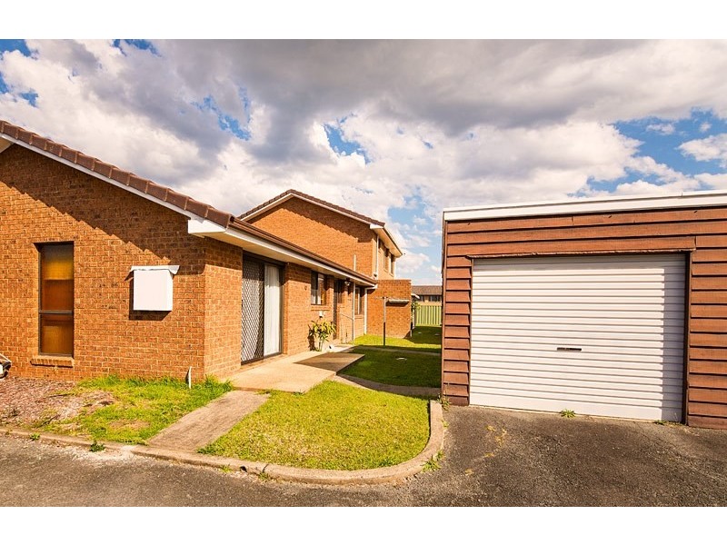 2/24 Gipps Street, Taree NSW 2430