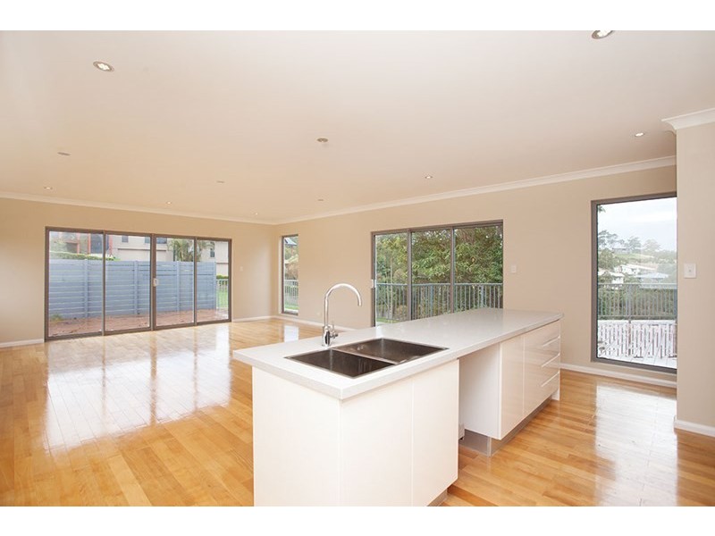 53 Hilltop Parkway, Tallwoods Village NSW 2430