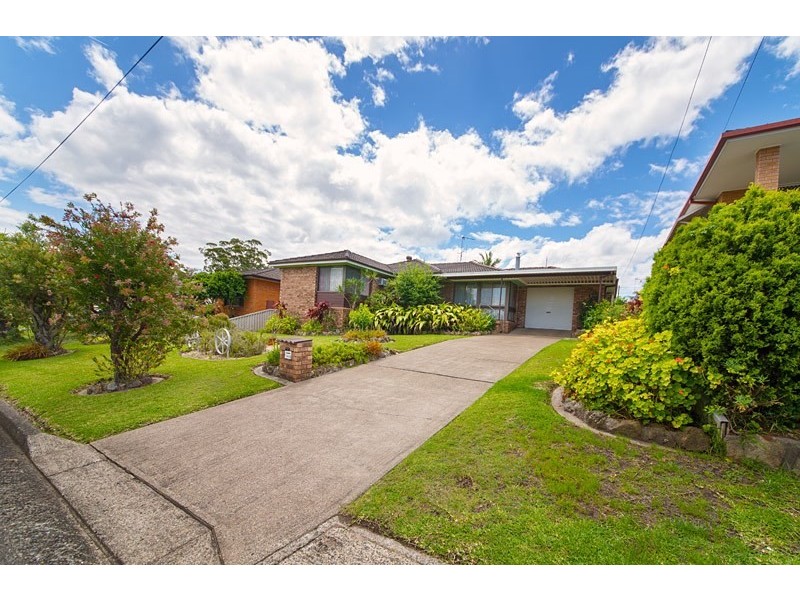 5 Omaru Crescent, Taree NSW 2430