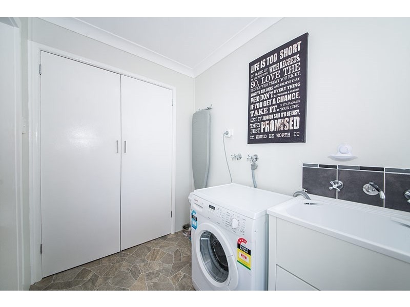 34 Blue Gum Avenue, Wingham NSW 2429