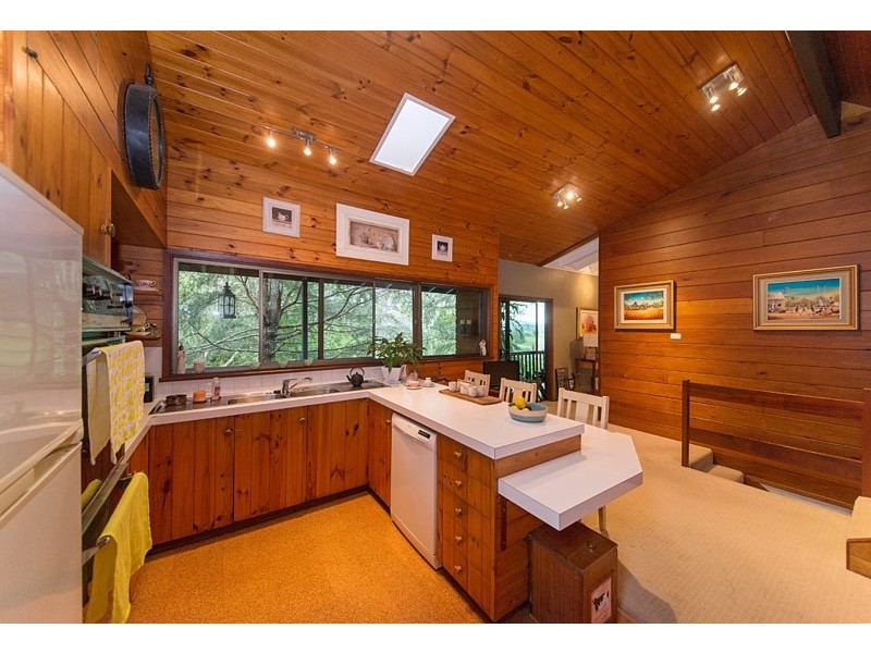 18 Maiden Avenue, Taree NSW 2430