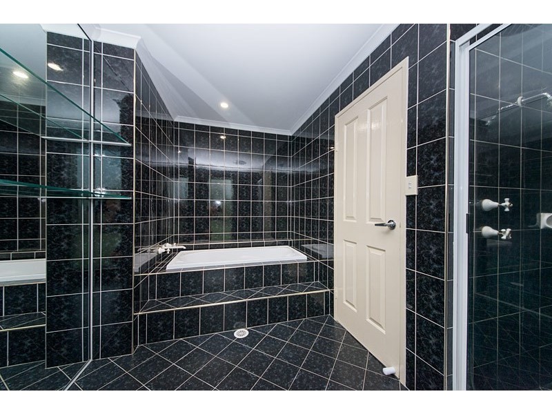 6 Hilda Close, Taree NSW 2430