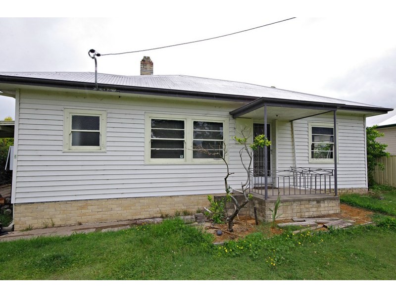 4 Park Street, Taree NSW 2430