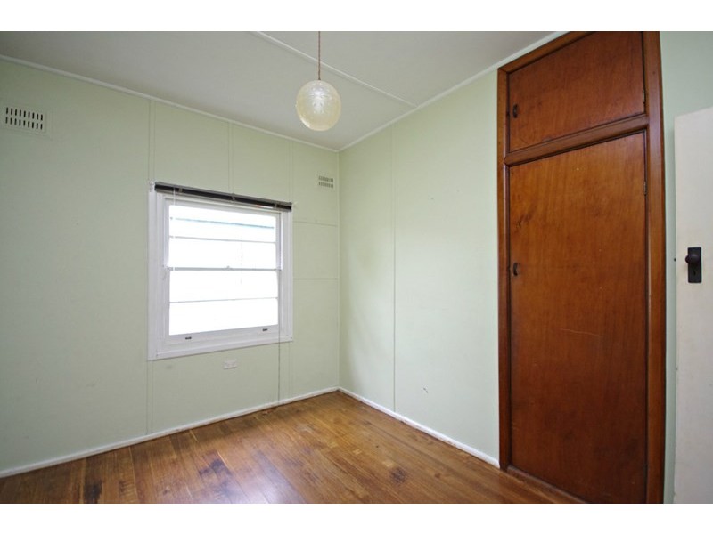 4 Park Street, Taree NSW 2430