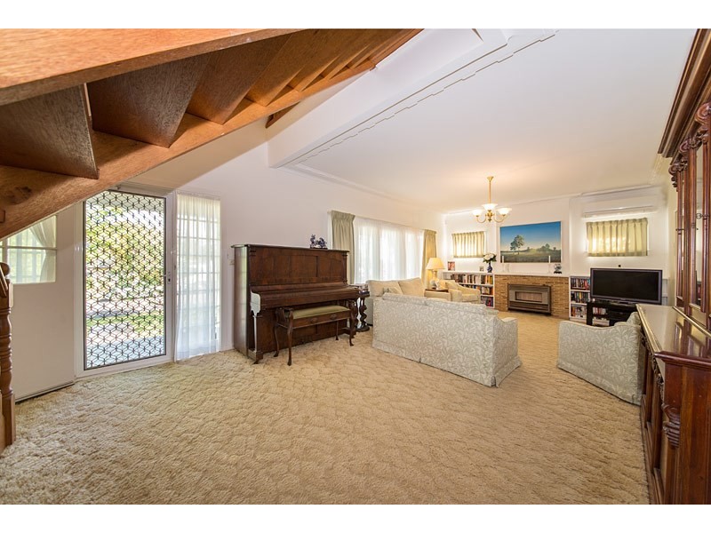 11 Maiden Avenue, Taree NSW 2430