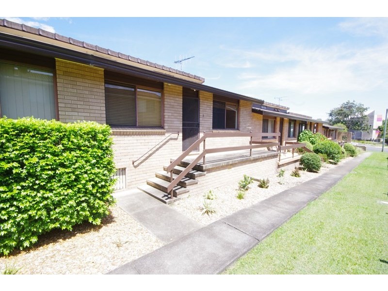 2/114 Albert Street, Taree NSW 2430