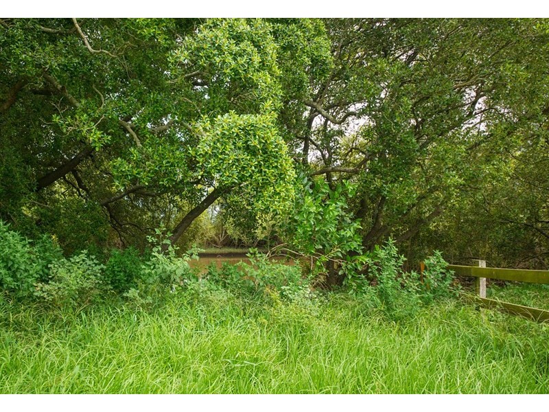 “Univale”17839 Pacific Highway, Jones Island NSW 2430