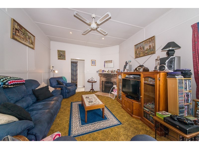 2 York Street, Taree NSW 2430