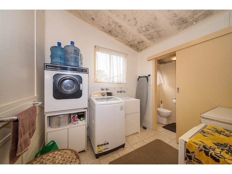 2 York Street, Taree NSW 2430