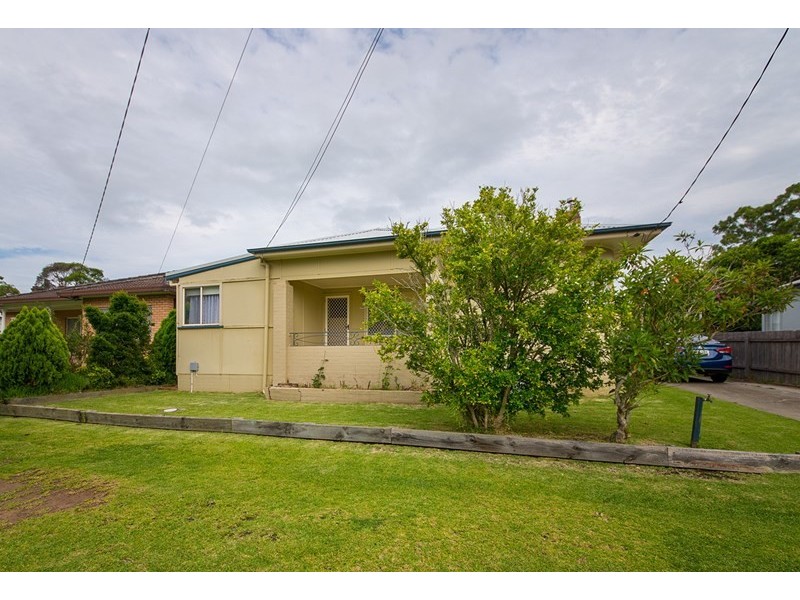 2 York Street, Taree NSW 2430