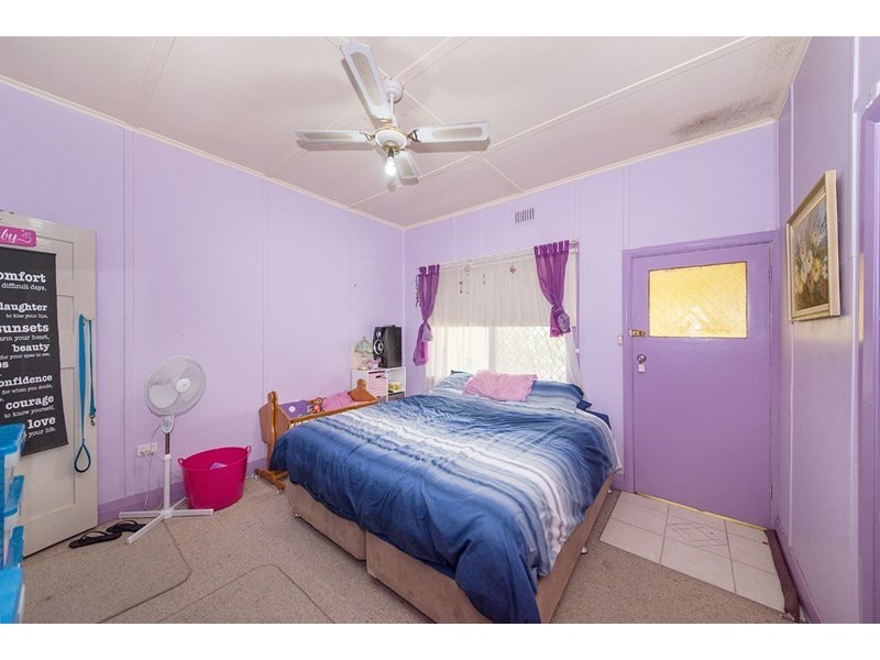 2 York Street, Taree NSW 2430