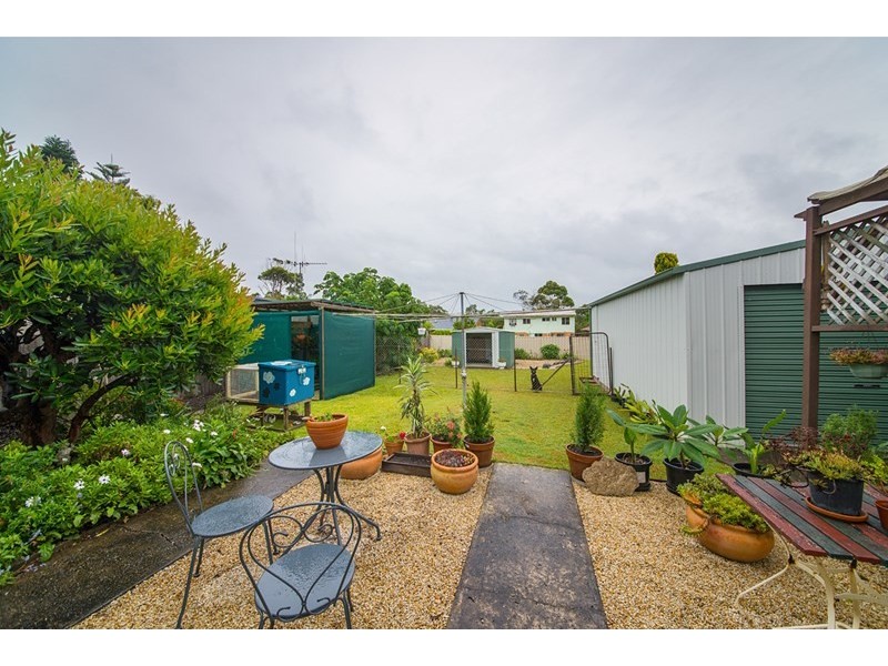 21 Waterman Street, Old Bar NSW 2430