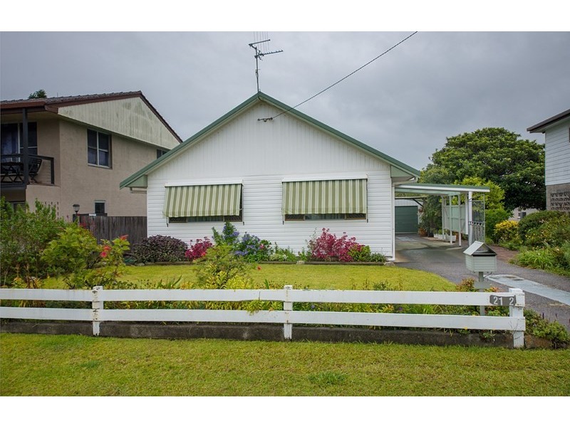 21 Waterman Street, Old Bar NSW 2430