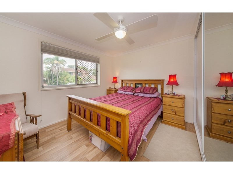 7 Oceanic Place, Old Bar NSW 2430