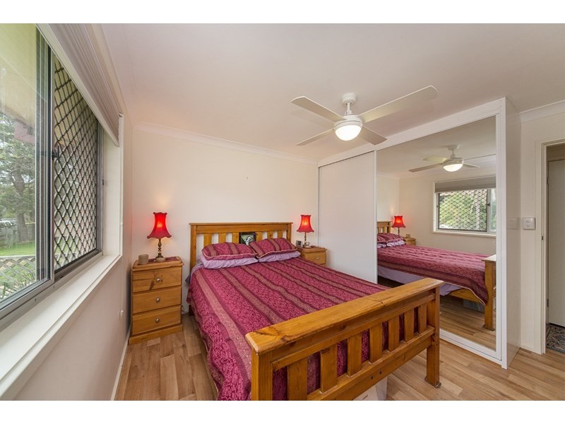 7 Oceanic Place, Old Bar NSW 2430