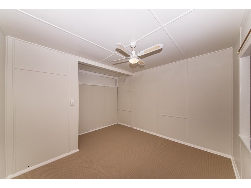 8 Lyndhurst Street, Taree NSW 2430