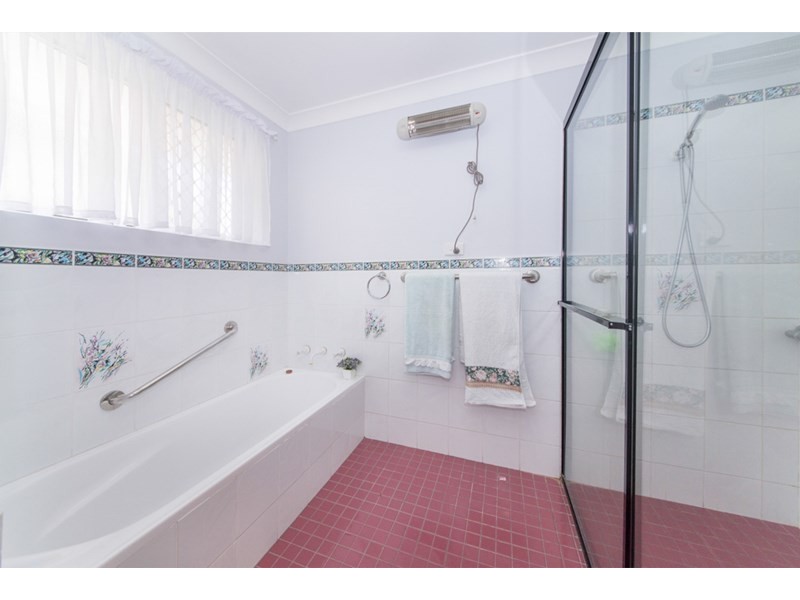 22 Amaroo Drive, Taree NSW 2430