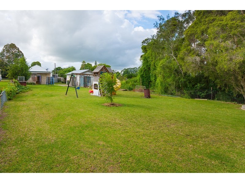 9 Beeton Parade, Taree NSW 2430