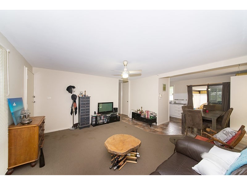 19 Valerie Street, Taree NSW 2430