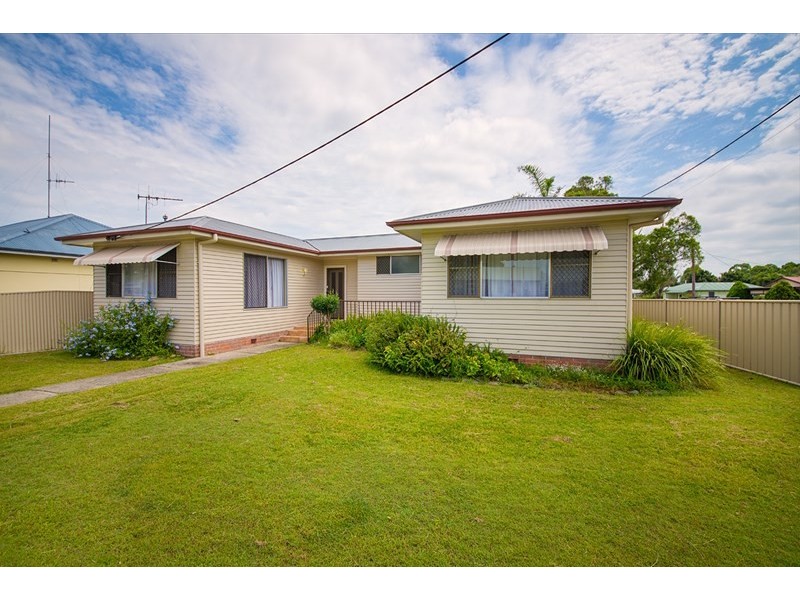 95 Cowper Street, Taree NSW 2430