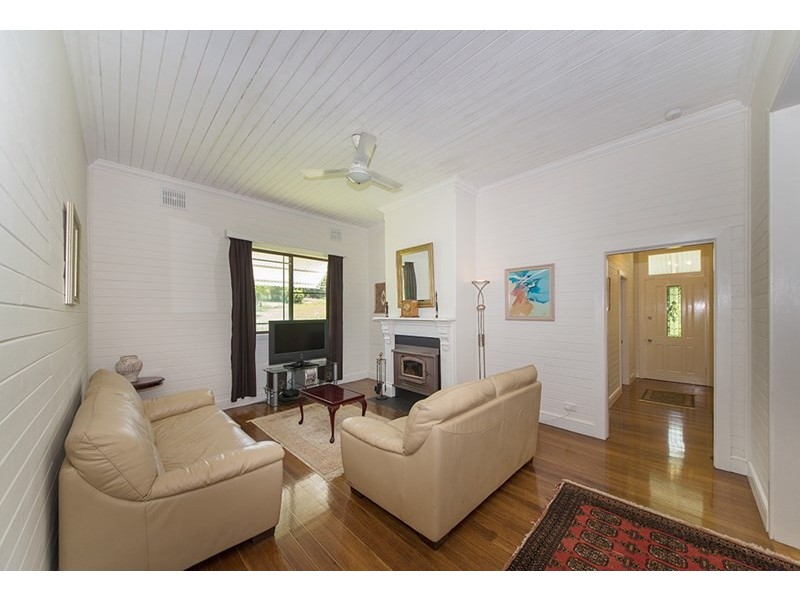 21 Station Road, Coopernook NSW 2426