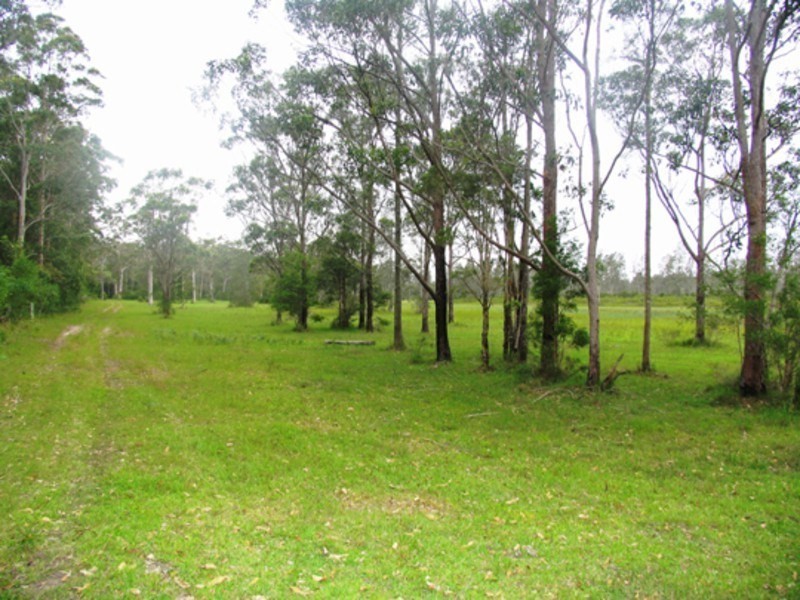 555 Follies Road, Taree NSW 2430
