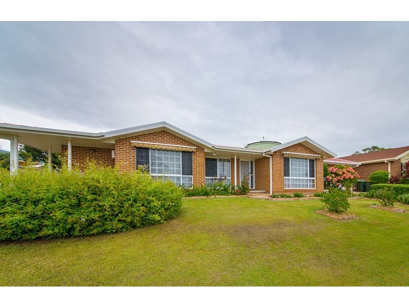1 Palanas Drive, Taree NSW 2430