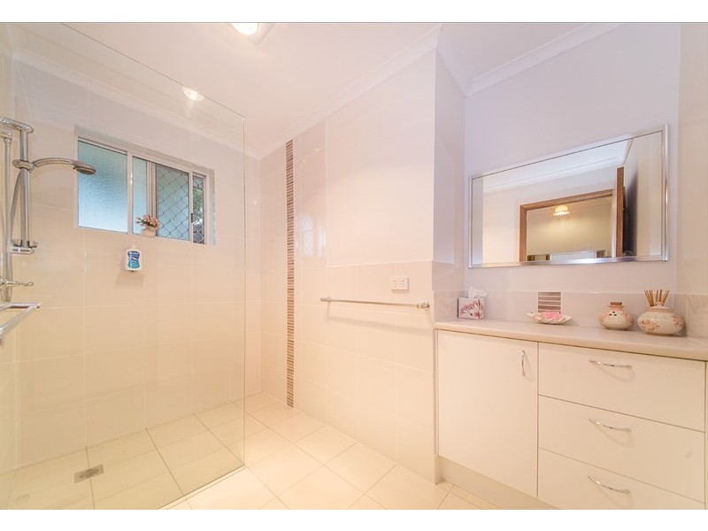 1 Palanas Drive, Taree NSW 2430