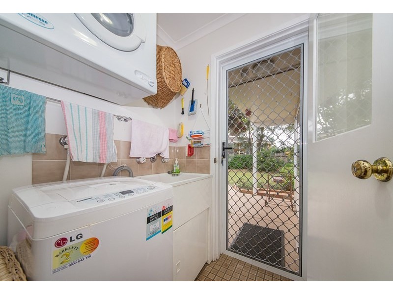 1 Palanas Drive, Taree NSW 2430