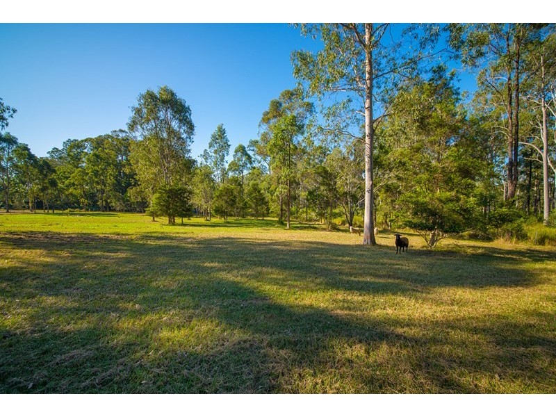 8 Kristanne Close, Taree NSW 2430