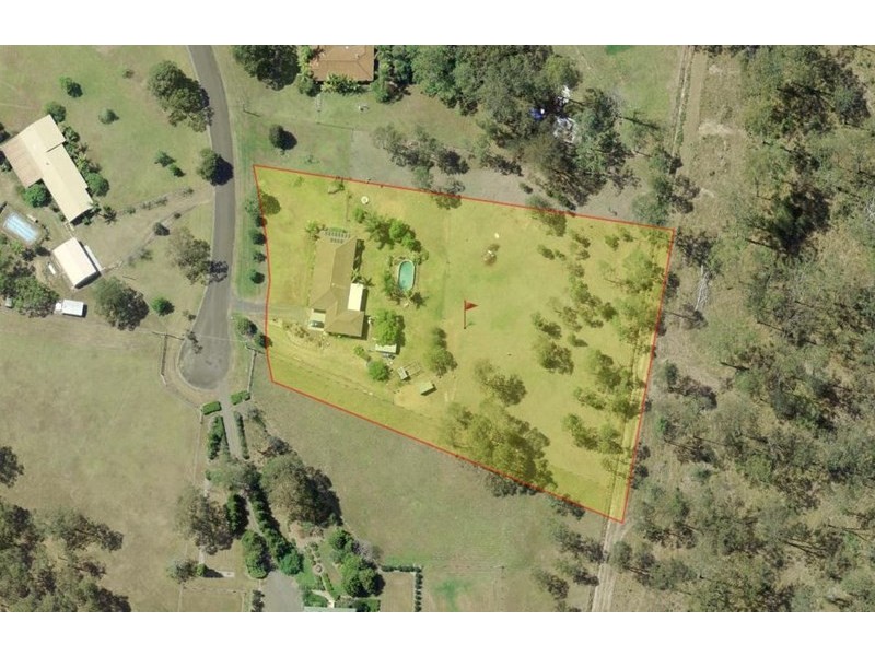 8 Kristanne Close, Taree NSW 2430