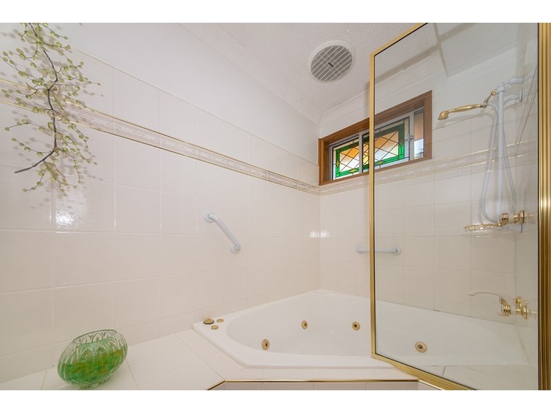 9 Tata Place, Tinonee NSW 2430