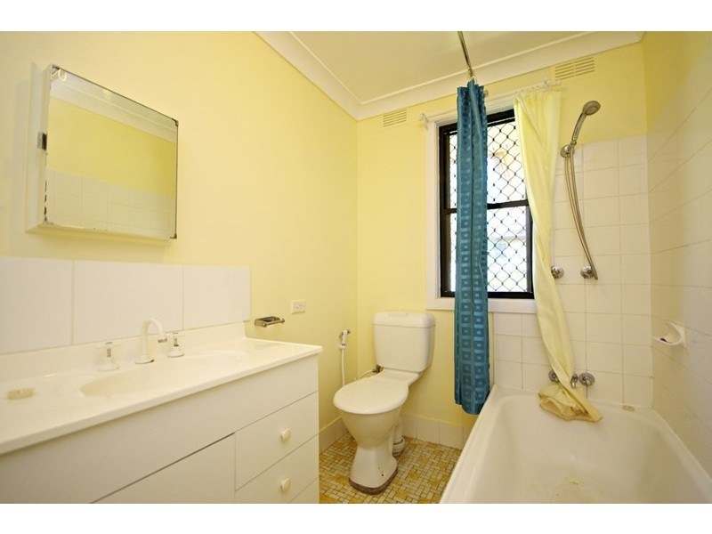 72 Kanangra Drive, Taree NSW 2430